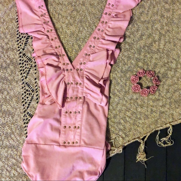 Tops - ♥️ 3/$10 BODYSUIT can be worn as a swimsuit pink L